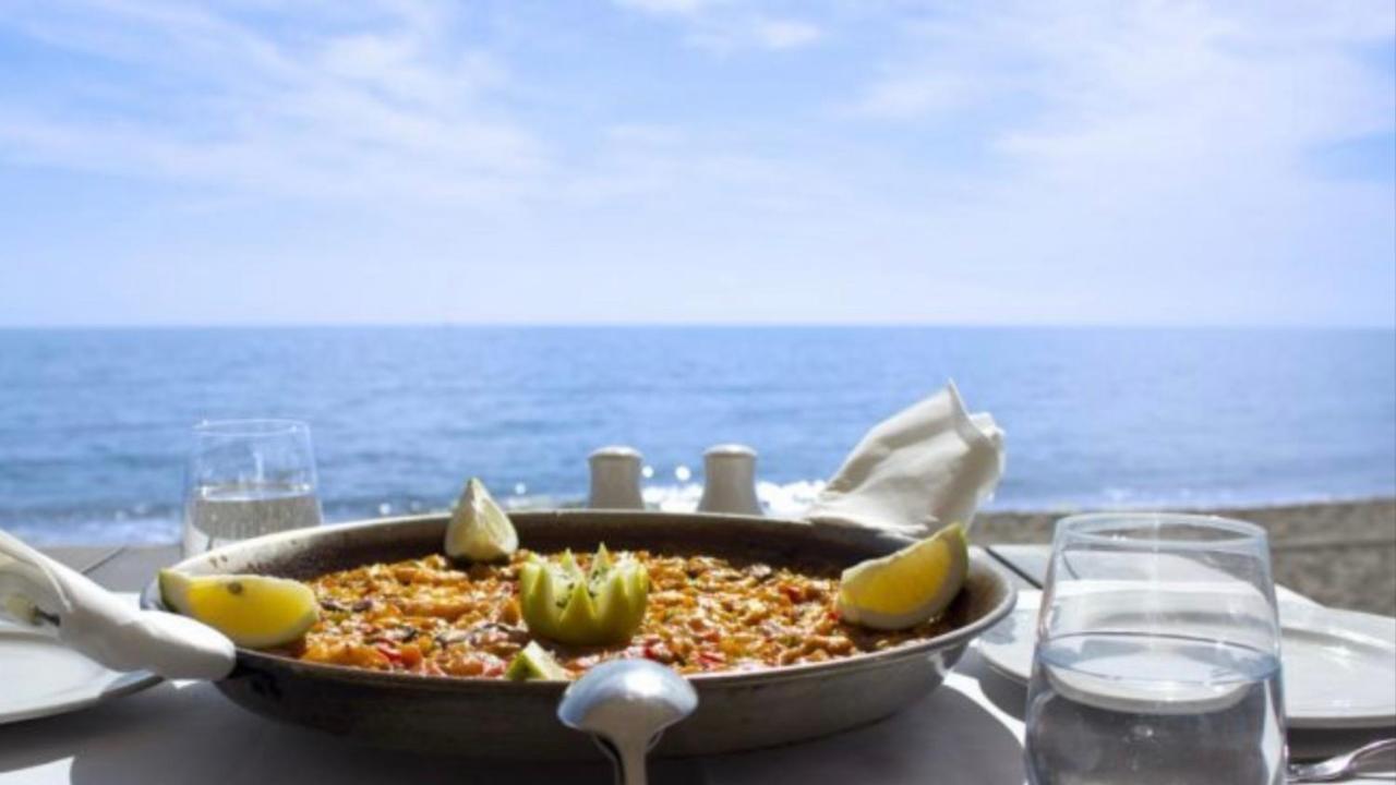 Mi Capricho Beachfront- 3-7 Apartment With Sea Views Sitio de Calahonda Buitenkant foto
