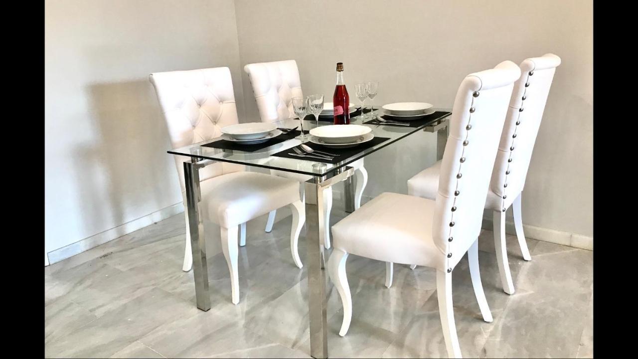 Mi Capricho Beachfront- 3-7 Apartment With Sea Views Sitio de Calahonda Buitenkant foto