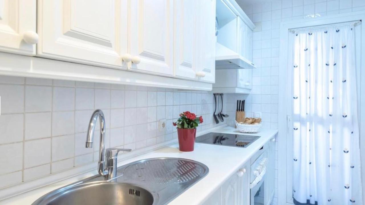 Mi Capricho Beachfront- 3-7 Apartment With Sea Views Sitio de Calahonda Buitenkant foto