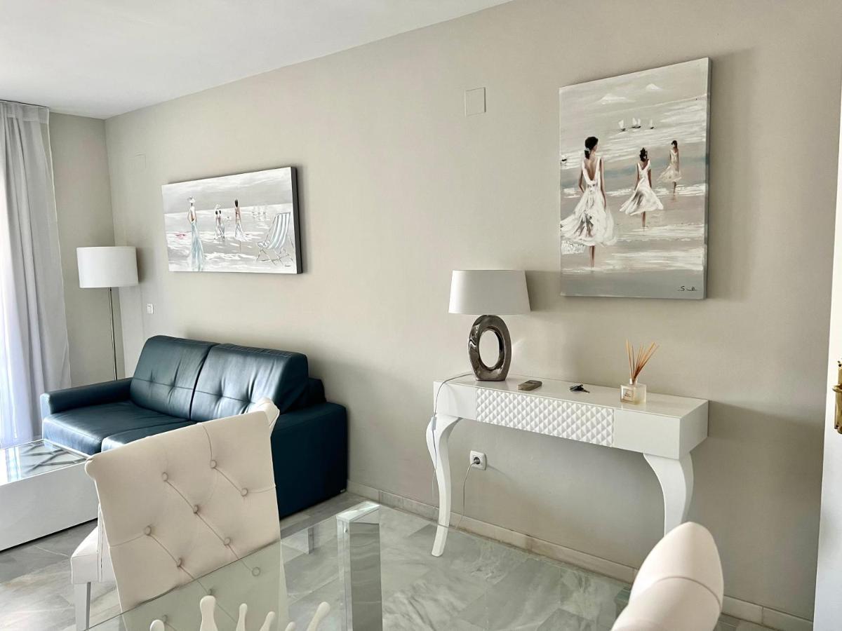 Mi Capricho Beachfront- 3-7 Apartment With Sea Views Sitio de Calahonda Buitenkant foto